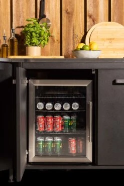 Cozze Outdoor Kühlschrank 60 L Front 5 Cozze Outdoor Kühlschrank 60 L Front -Cafiro Geschaft a67dbdbd1b24b9c29a6987cd0edfdc7f