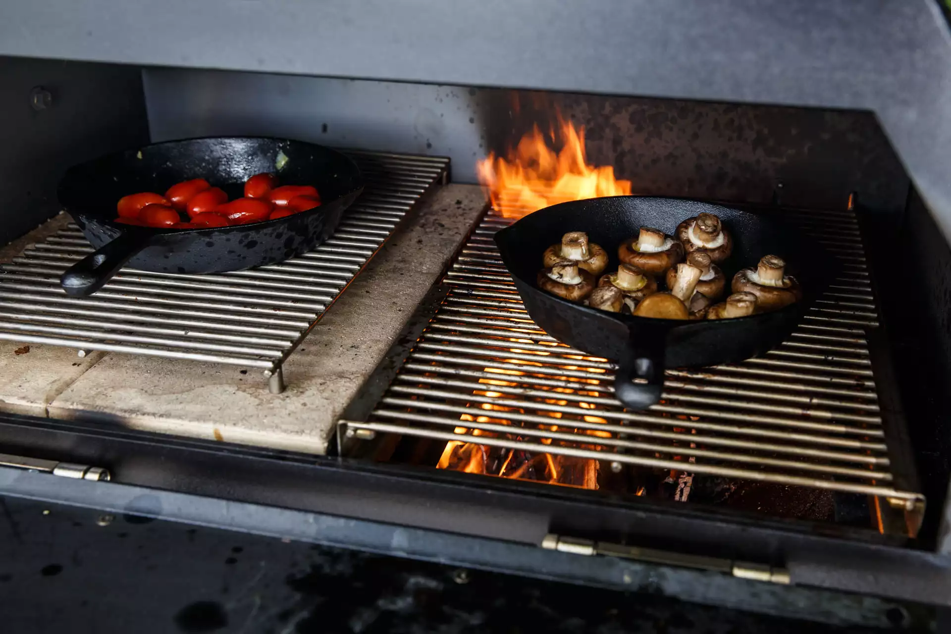 Der Merklinger Abstandsrost Der Merklinger Abstandsrost -Cafiro Geschaft merklinger holzbackofen grill pizzaofen brotbackofen zubehoer motiv gusspfanne4 jpg